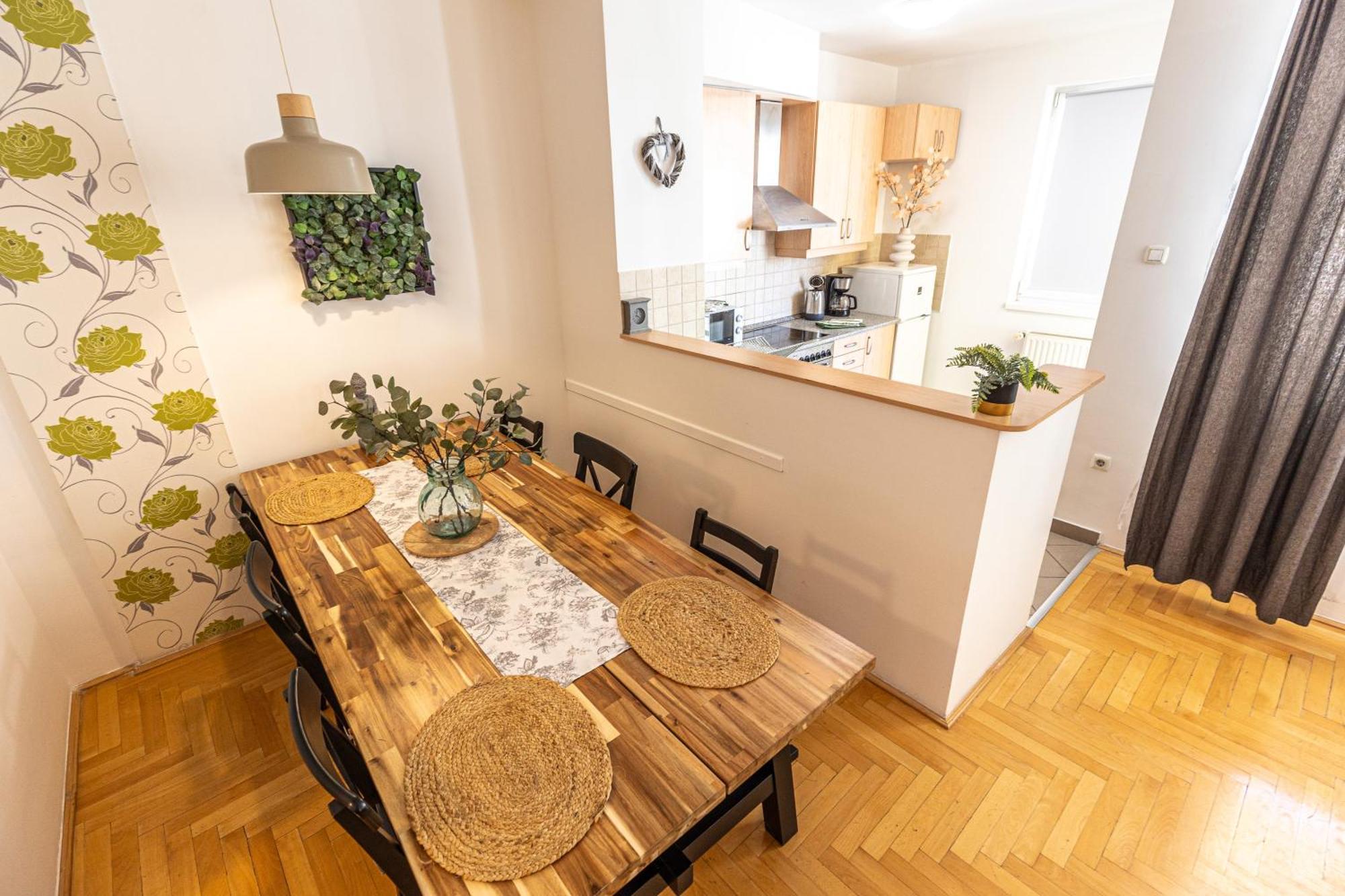 Gozsdu White Raven Residence 305 Budapeste Exterior foto